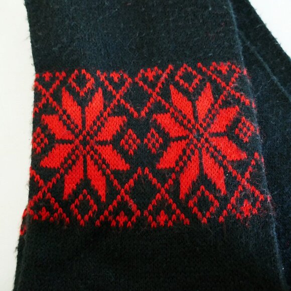 vintage 80s knit winter scarf black with red snowflake pattern - Picture 4 of 4